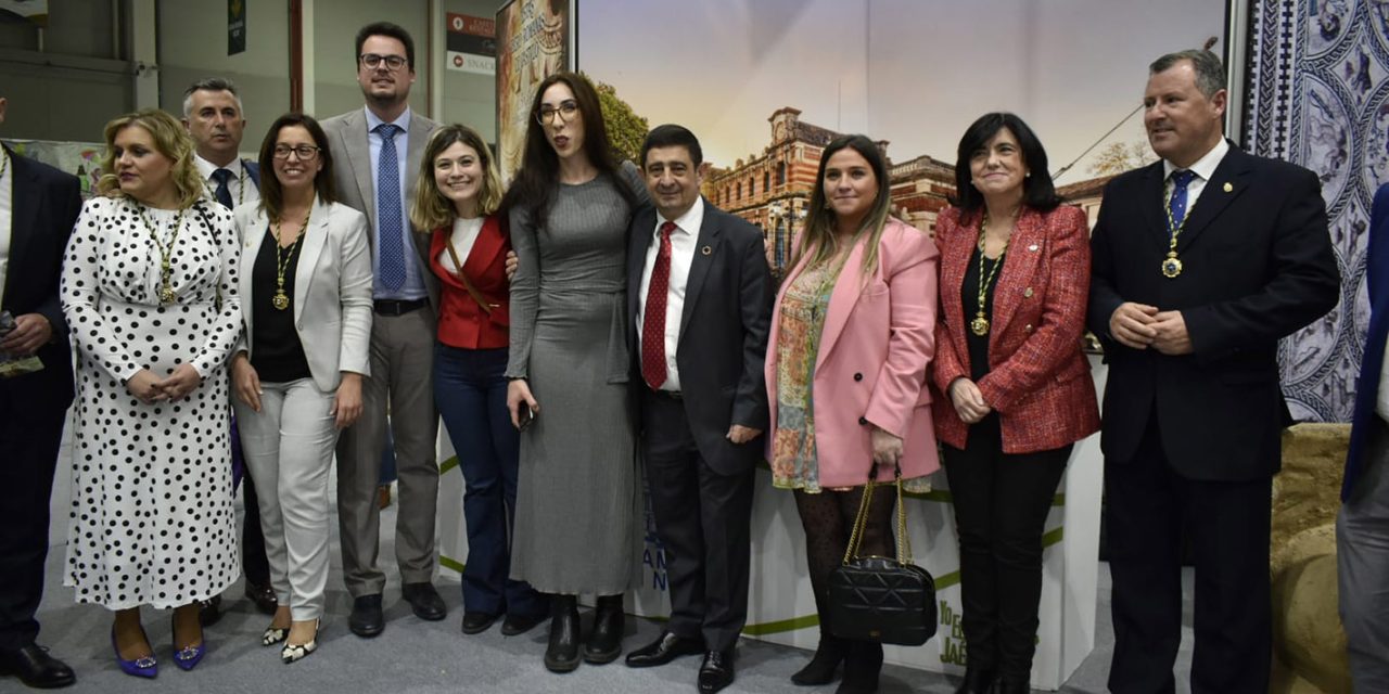El presidente de la Diputación destaca que la Feria de los Pueblos muestra lo mejor de la provincia de Jaén