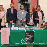 VÍDEO | La AECC realiza su tradicional cuestación en Linares en busca de apoyo para la investigación contra el cáncer