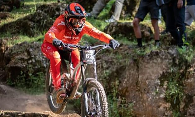 Juan Francisco López brilla en el Europeo de descenso con un séptimo puesto en Máster-50
