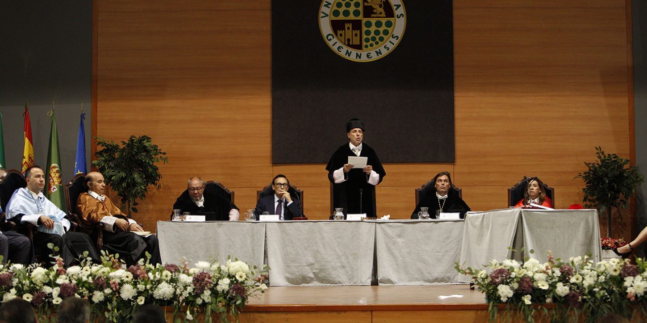 El Rector pide “seguridad y certeza” en torno a la financiación de la UJA, así como una actitud “firme y cohesionada” de la comunidad universitaria y la sociedad
